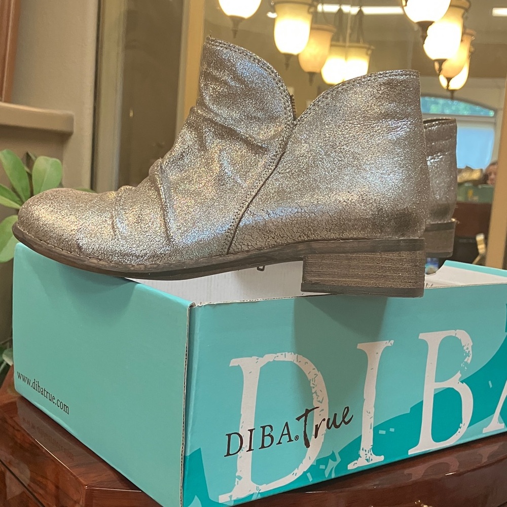 Diba Silver Ankle Boots